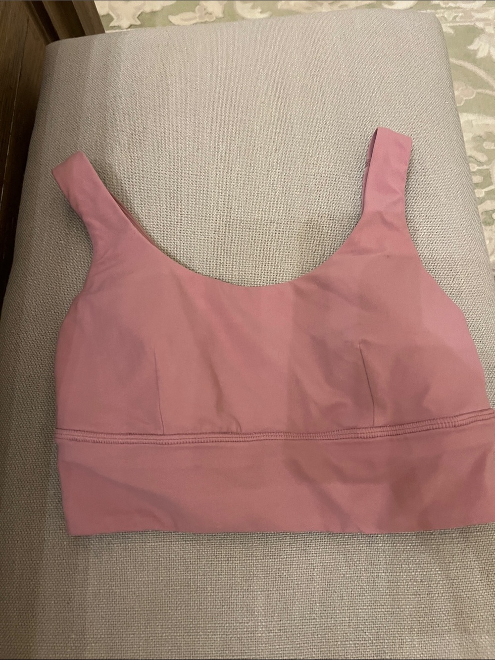 Lululemon sports bra sz 6 pink/rose colored